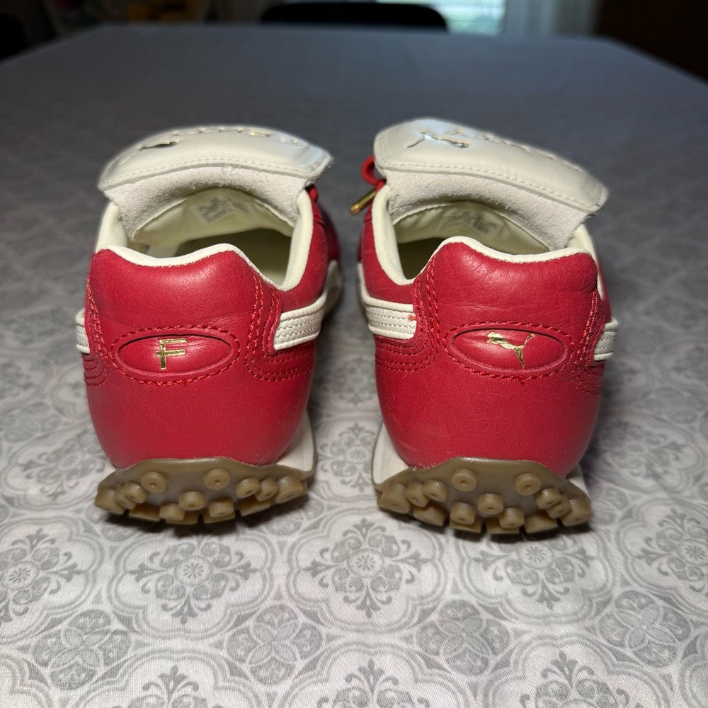 Women's PUMA Fenty (Rihanna) *Avanti L 'Club Red' Size 6 - Picture 8 of 15